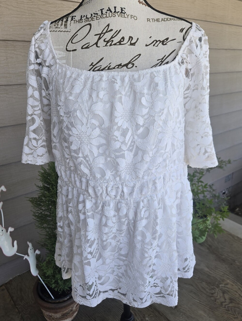 Torrid White Lace Square Neck Babydoll Top. With Lace Up Back. Size 1xl